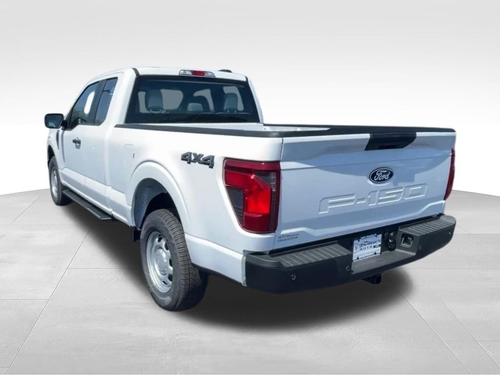Used 2024 White Ford XL image 6