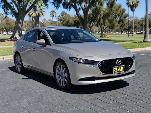 New 2026 Platinum Quartz Metallic Mazda 2.5 S Preferred image 4