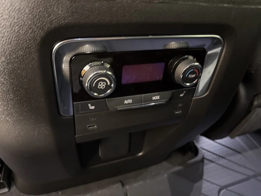 2026 Chevrolet Tahoe Premier - Photo 42
