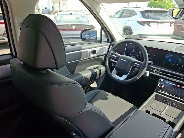New 2026 White Hyundai SEL image 9