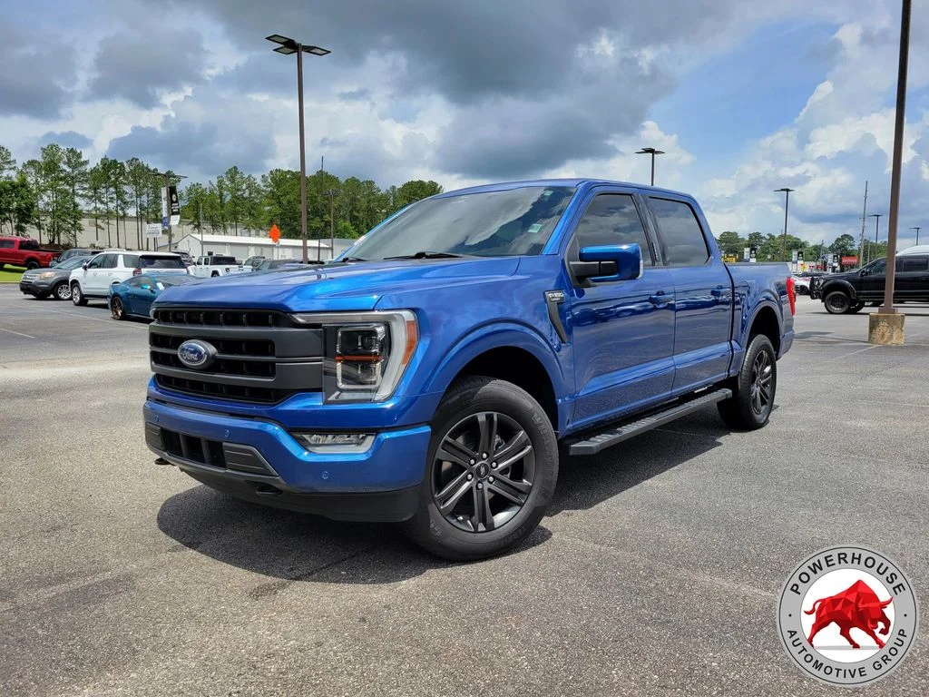 Used 2022 Blue Ford Lariat image 1