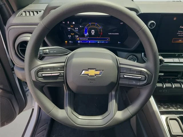 New 2026 Summit White Chevrolet WT image 22