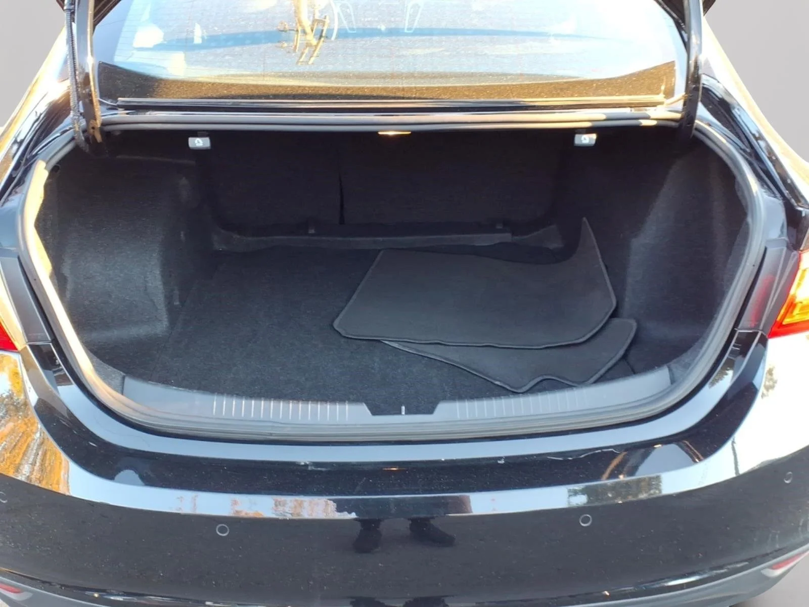 Used 2025 Mosaic Black Metallic Chevrolet LT 1LT image 8