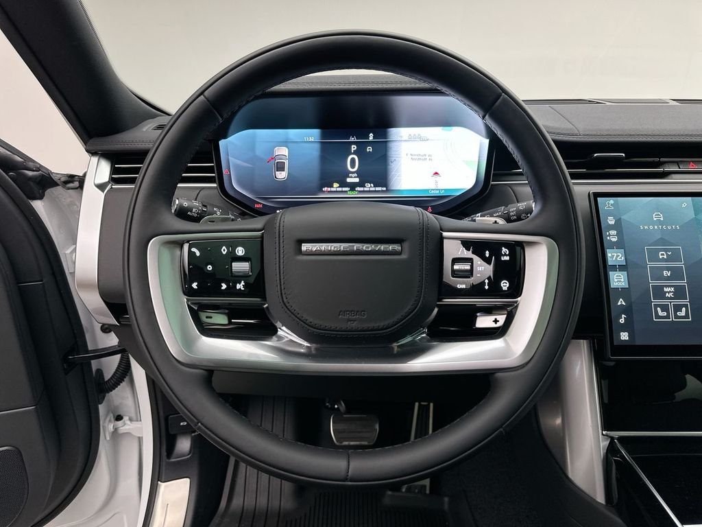 New 2026 Fuji White Land Rover SE image 22