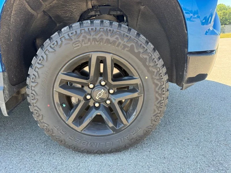 Used 2022 Blue Chevrolet Custom Trail Boss image 4