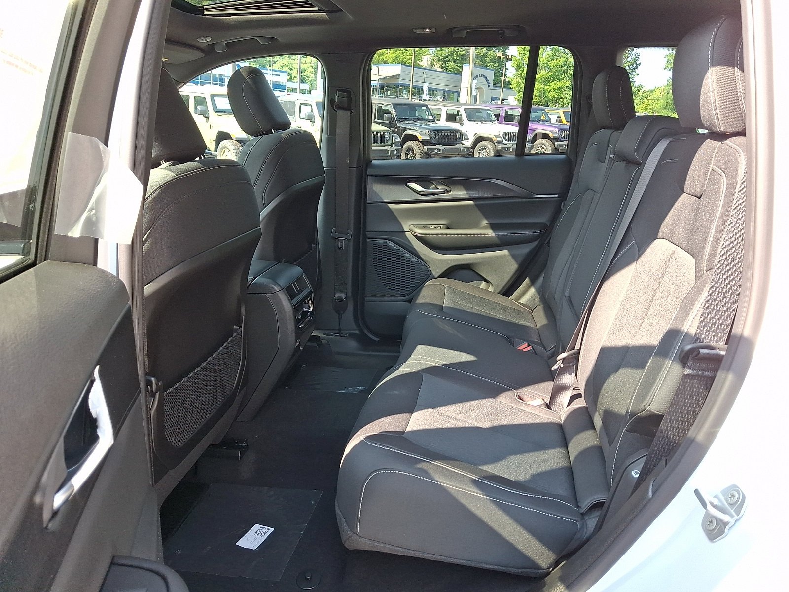 New 2026 Bright White Clearcoat Jeep Laredo X image 6