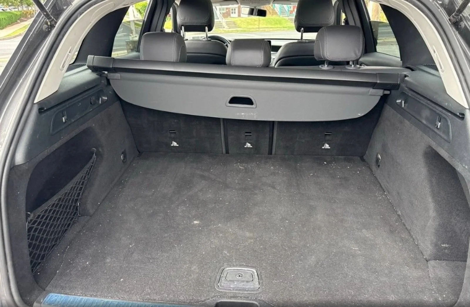 Used 2020 Black Mercedes-Benz GLC 300 image 14