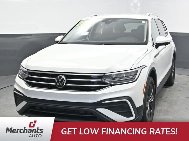 2022 Volkswagen Tiguan SE - Photo 2