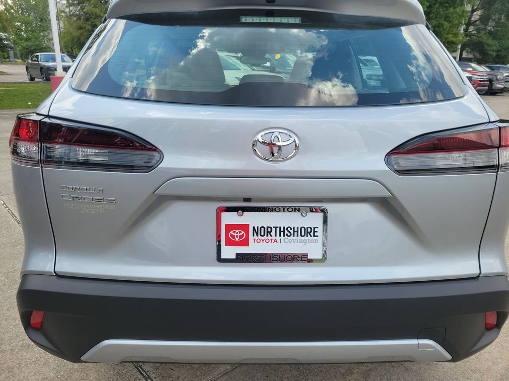 Used 2026 Silver Toyota L image 5