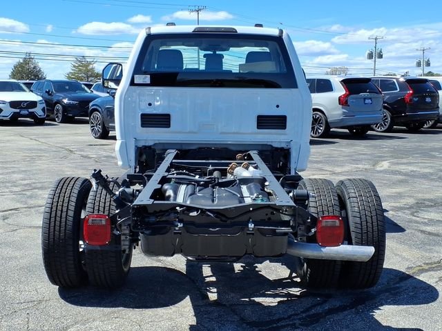 New 2026 Oxford White Ford F-350® XL image 5