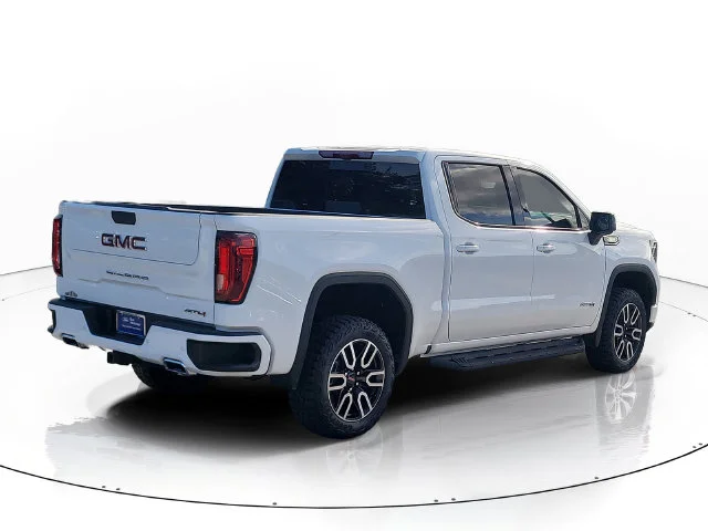 Certified Used 2026 White GMC AT4 image 5