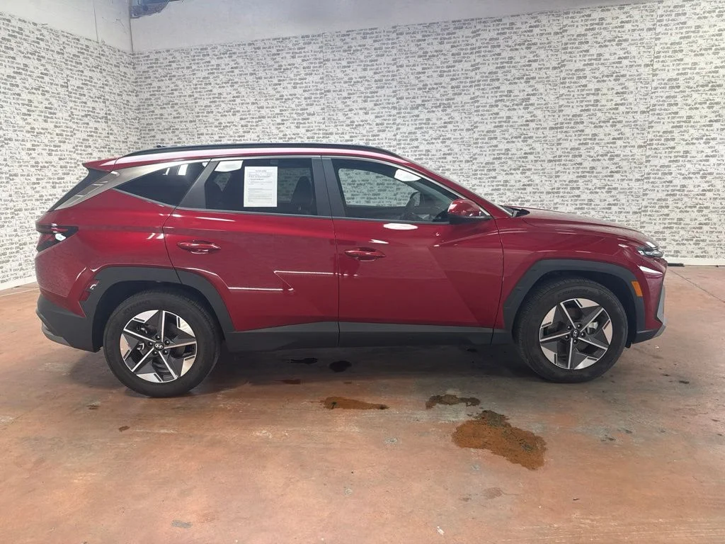 Used 2026 Ultimate Red Hyundai SEL image 8