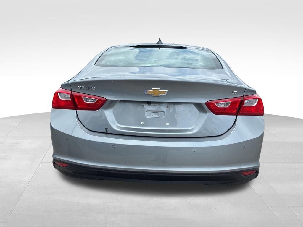 Used 2024 Gray Chevrolet LT image 4