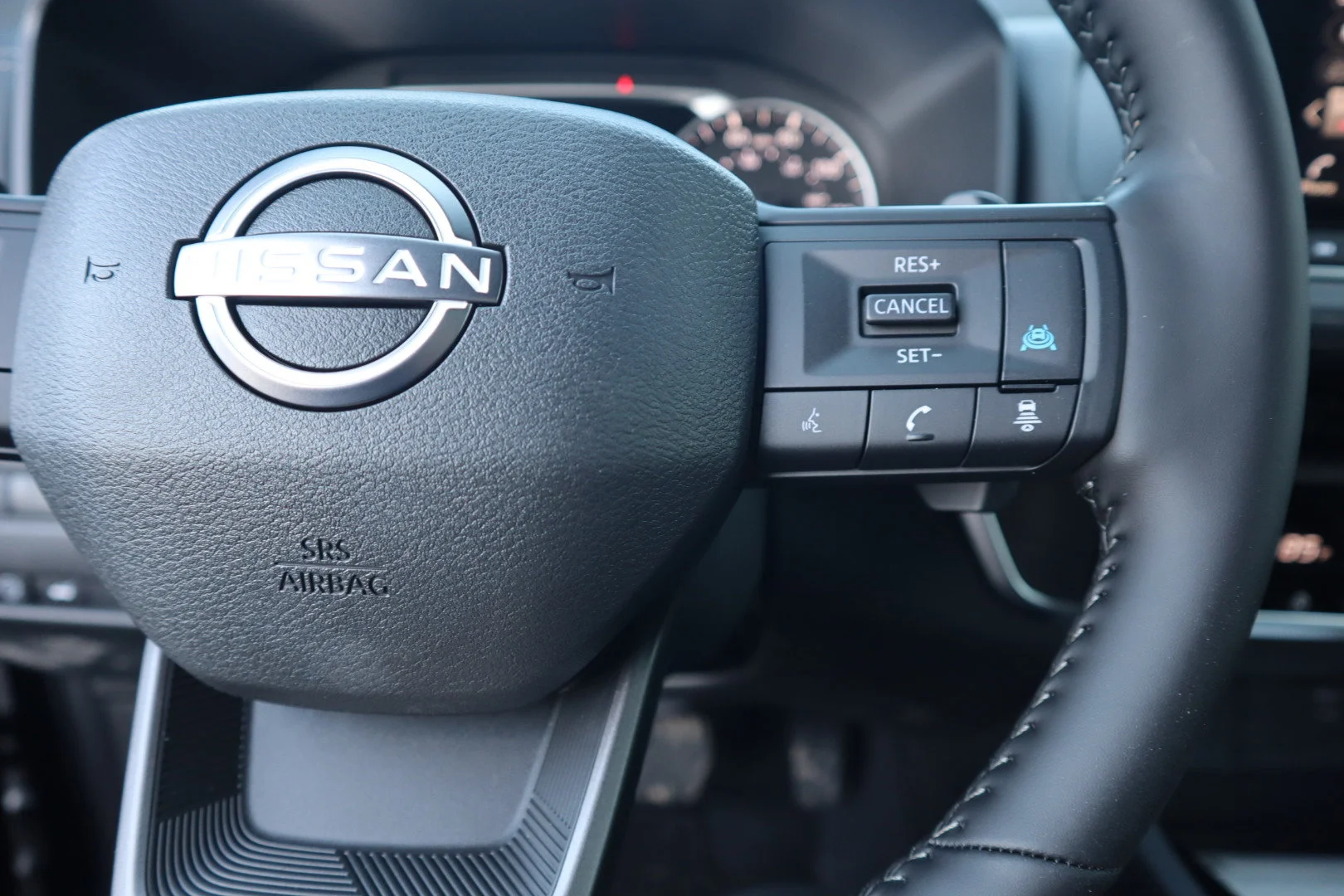 New 2026 Deep Ocean Blue Pearl Nissan SV image 19