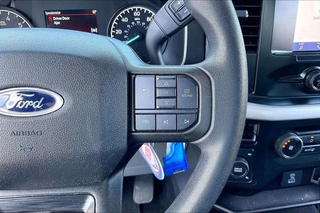 Used 2023 Blue Ford XLT image 16