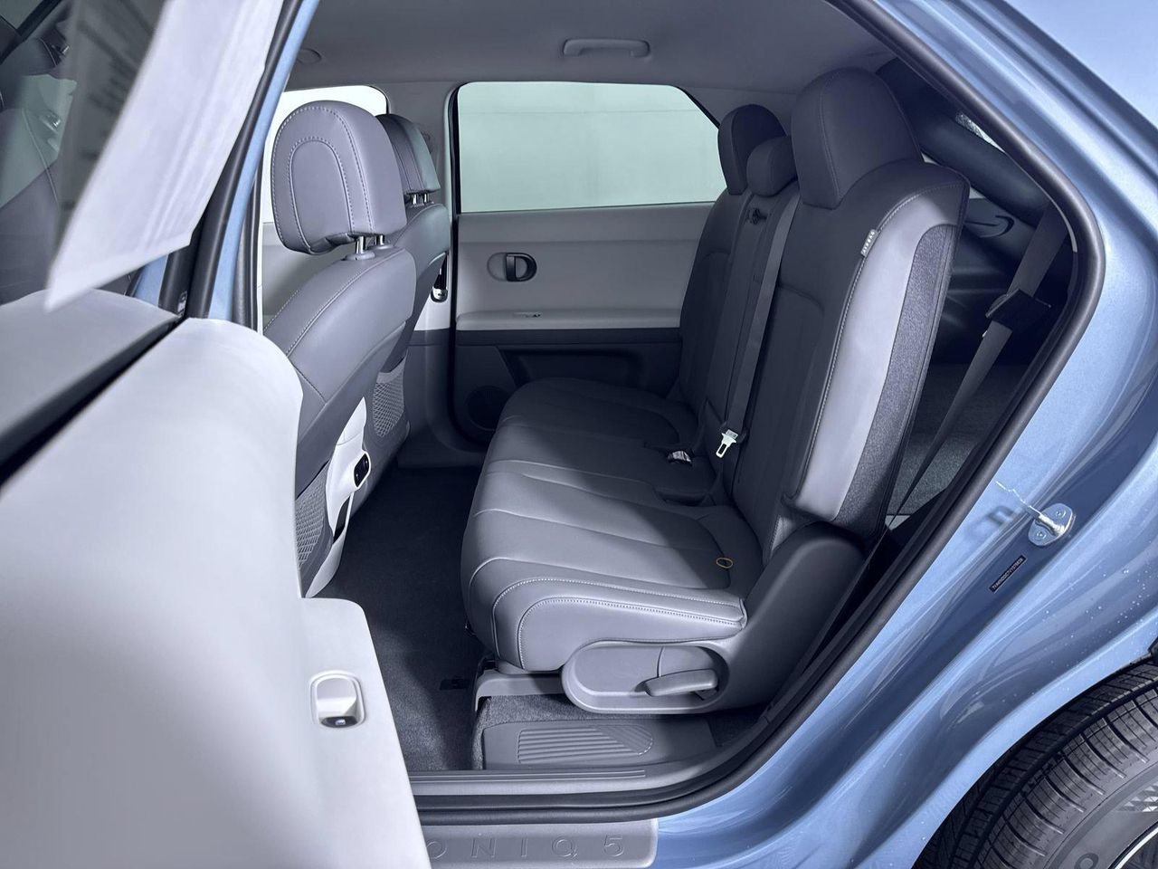 New 2027 Lucid Blue Hyundai SEL image 26