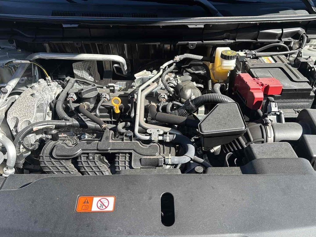 Used 2024 Gray Mitsubishi ES image 30