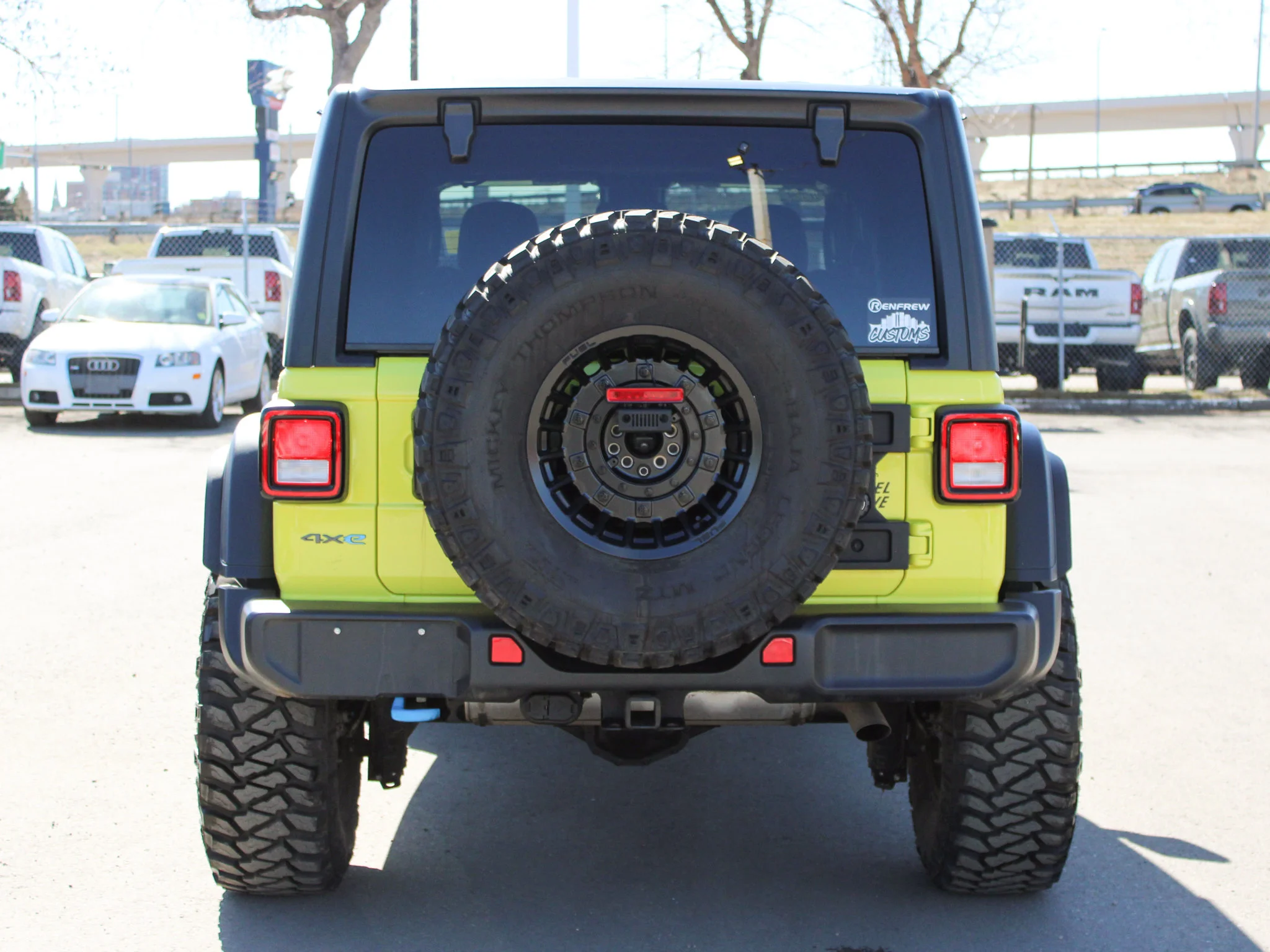 Certified Used 2024 Yellow Jeep Willys * No Accidents | Hybrid | Heated Seats | Trailer Tow Group | Fuel Rims | Apple CarPlay image 18
