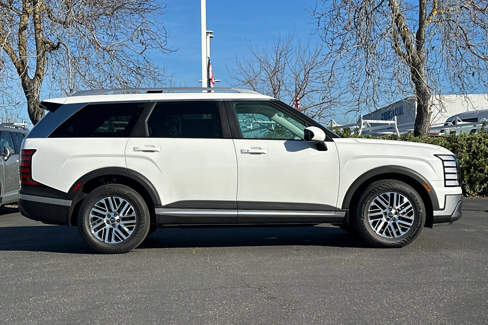 New 2026 Creamy White Pearl Hyundai SEL 8P image 3