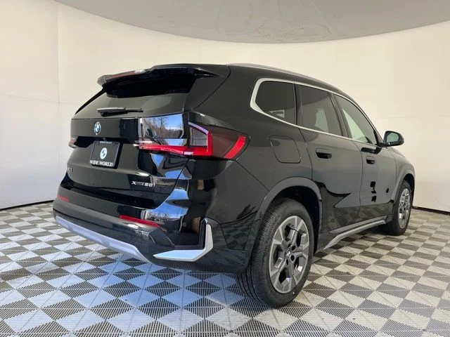 New 2026 Jet Black BMW xDrive28i image 7