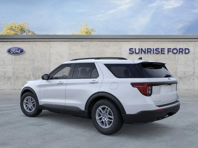 New 2026 Space White Metallic Ford Active image 4