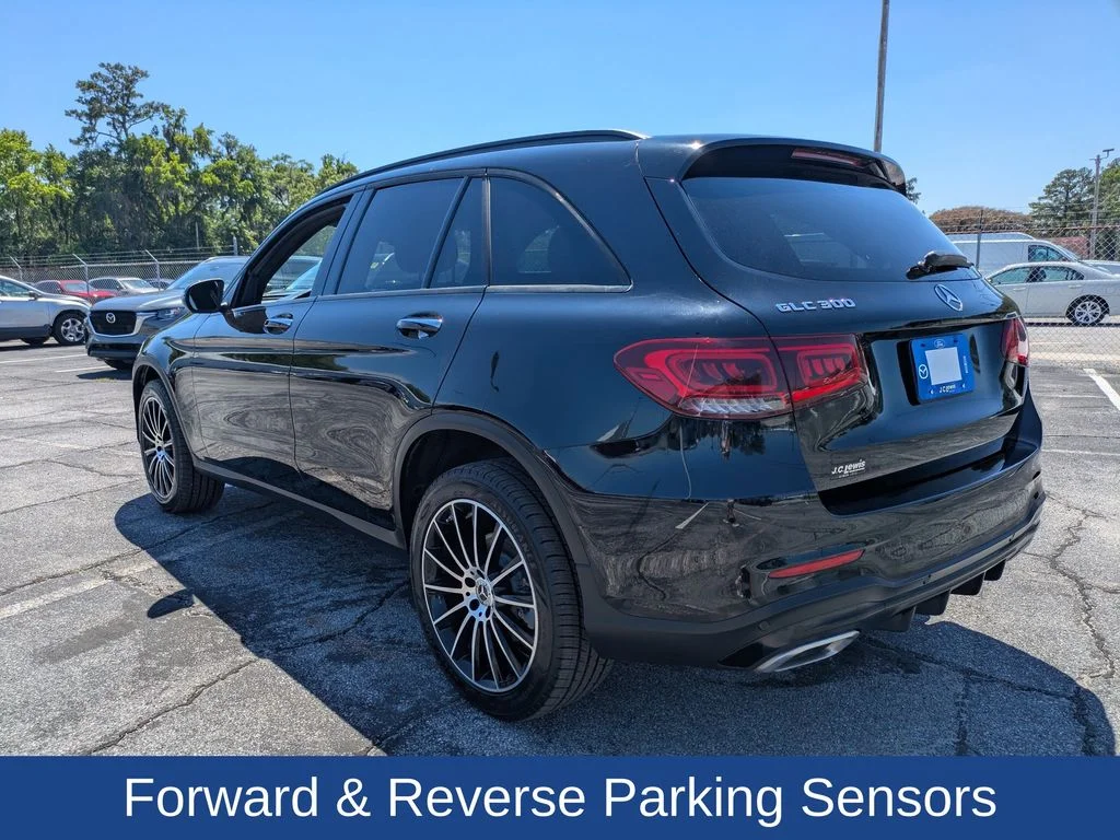 Certified Used 2022 Black Mercedes-Benz GLC 300 image 6