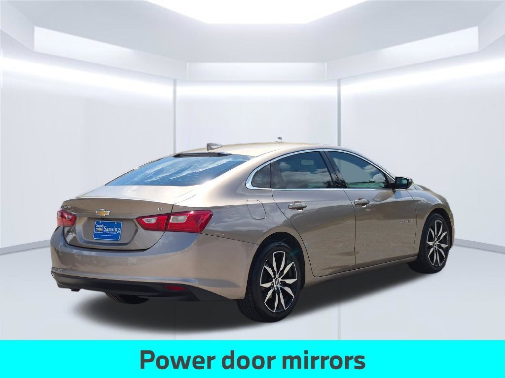 Used 2018 SANDY RIDGE METALLIC Chevrolet LT image 6