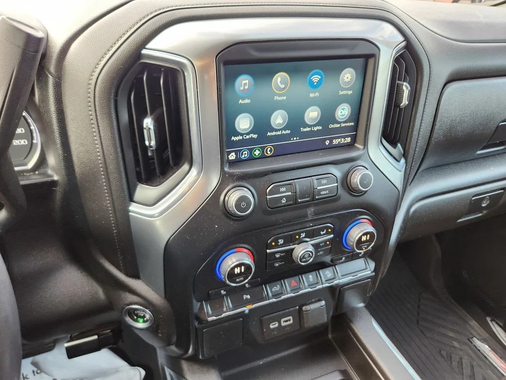 Used 2022 Silver Chevrolet Trail Boss Crew 4X4 image 9
