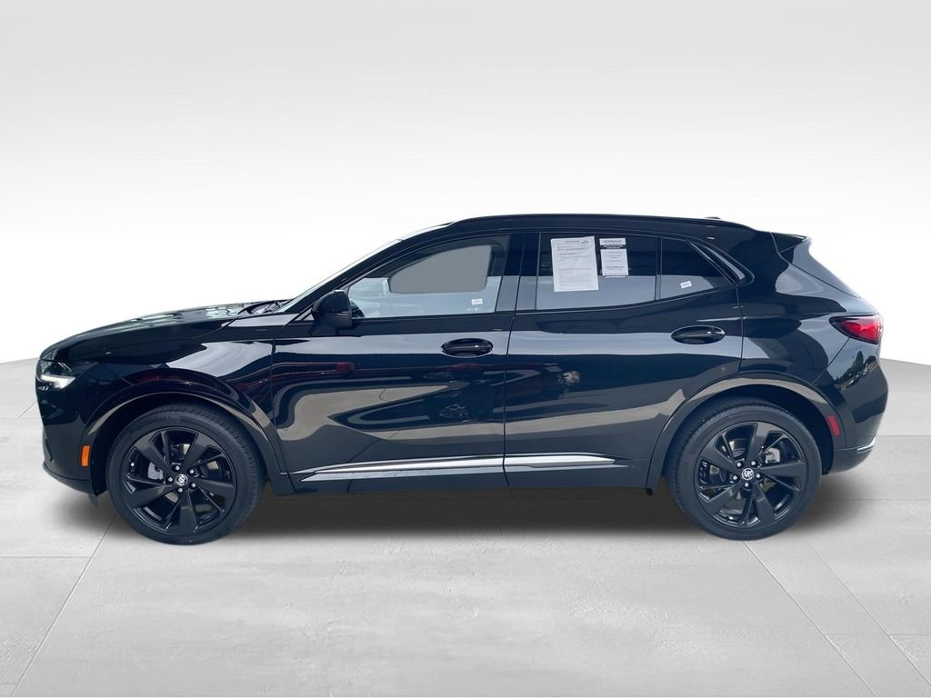 Used 2023 Black Buick Essence image 5