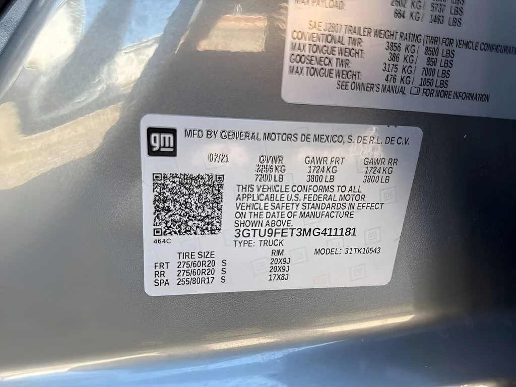 Used 2021 Satin Steel Metallic GMC Denali image 38