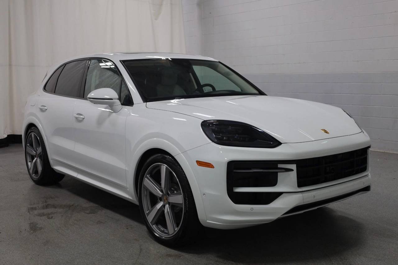Used 2025 White Porsche GTS image 13