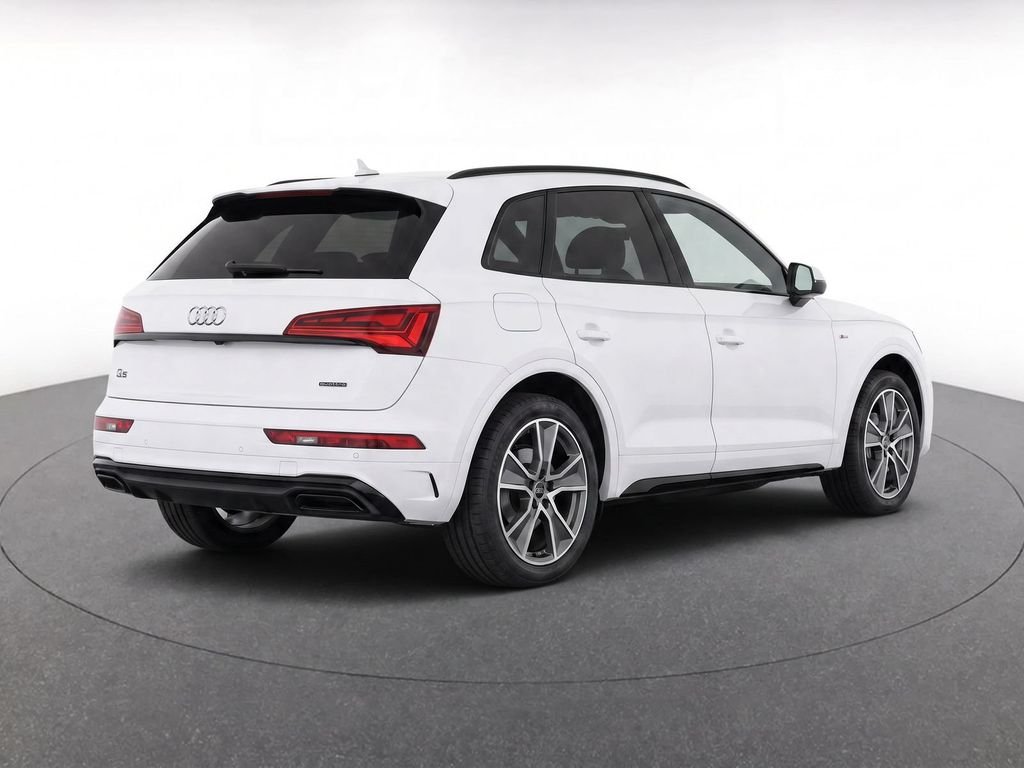Used 2025  Audi  image 6