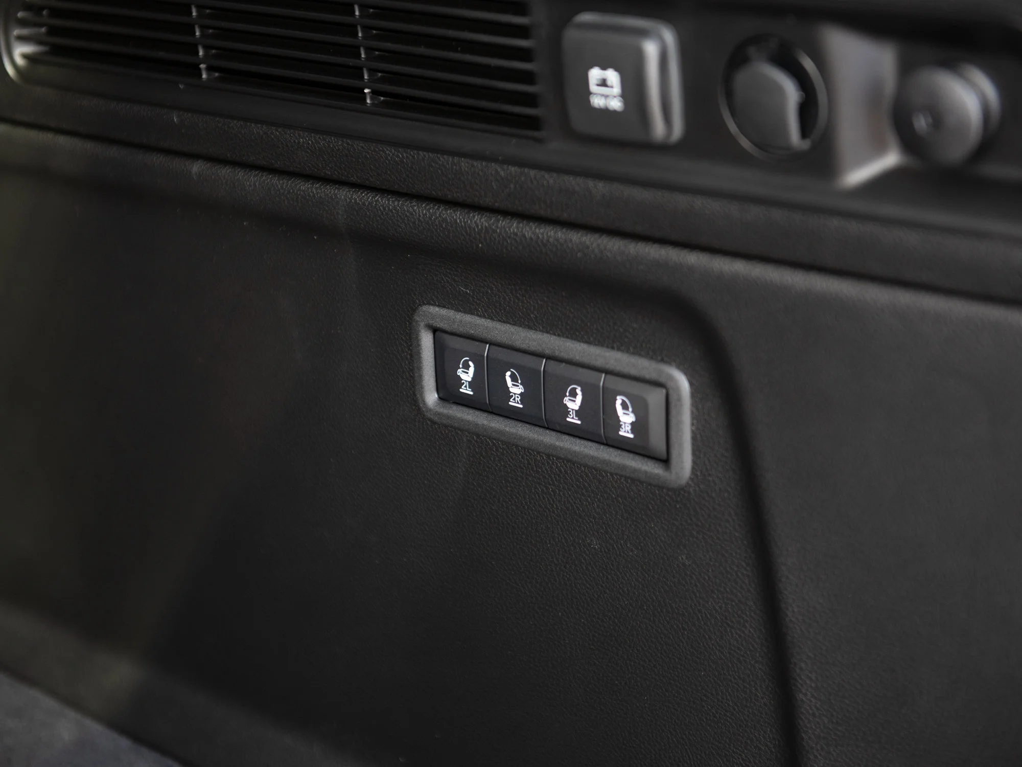 New 2026 Black Jeep Limited Reserve* image 28