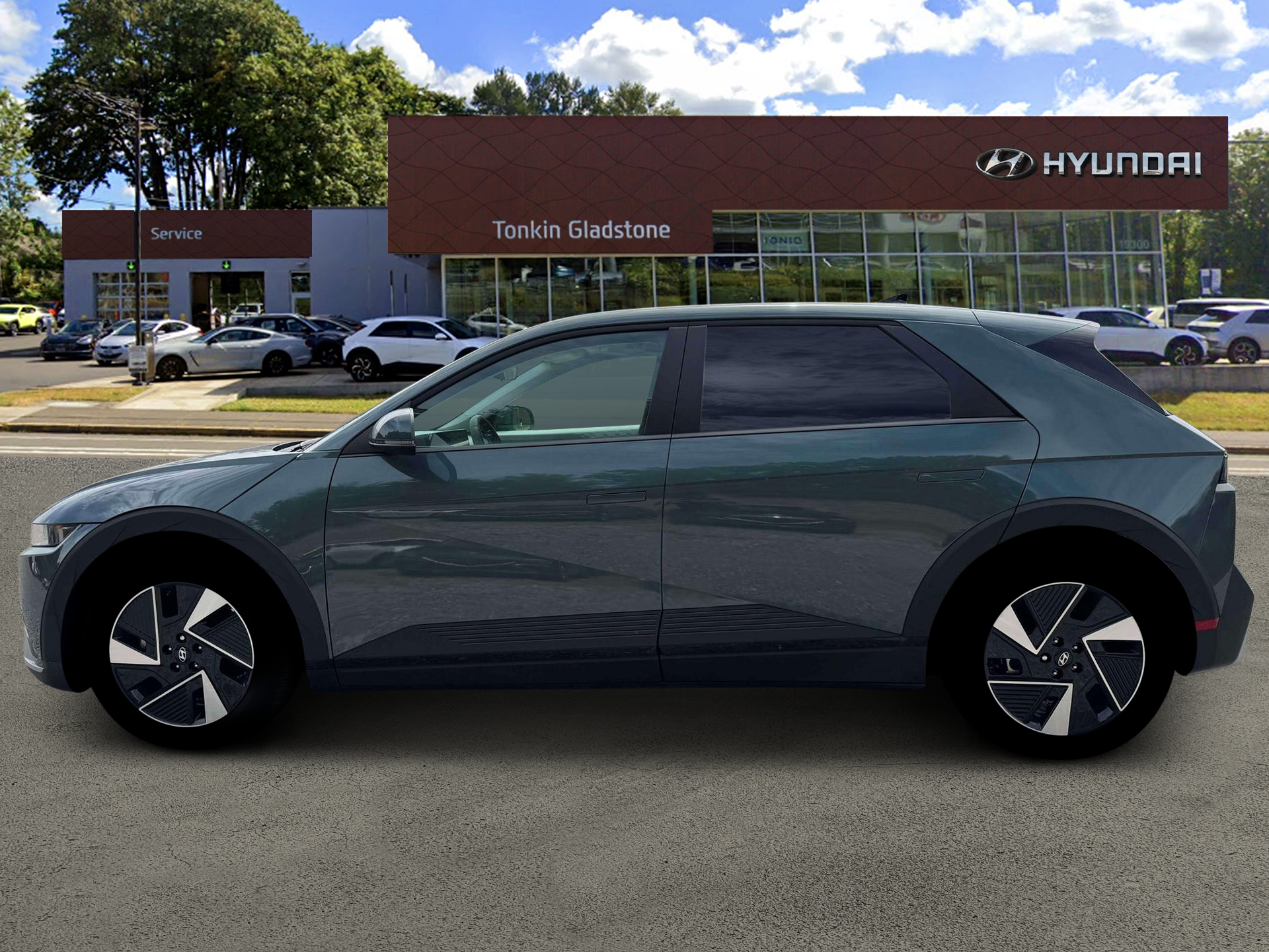 New 2026 Teal Hyundai SE image 3