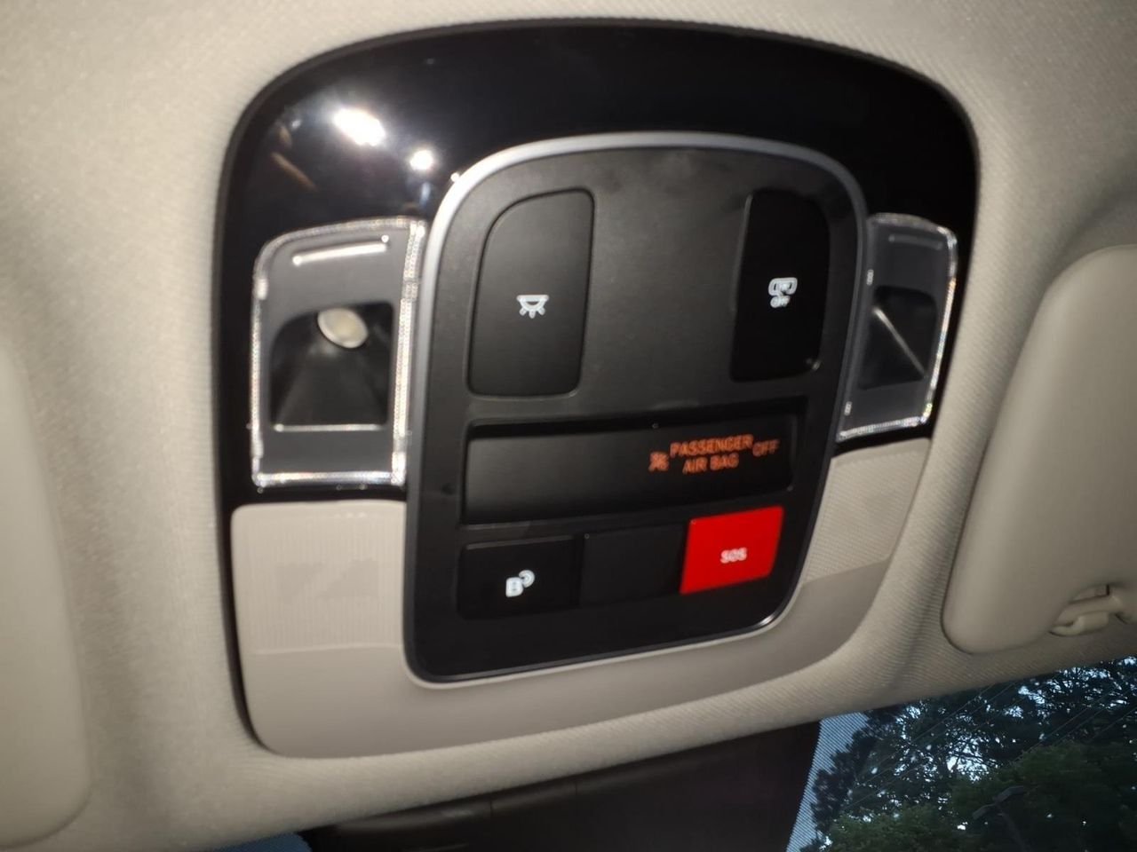 New 2026 Ash Black Hyundai SEL AWD image 32