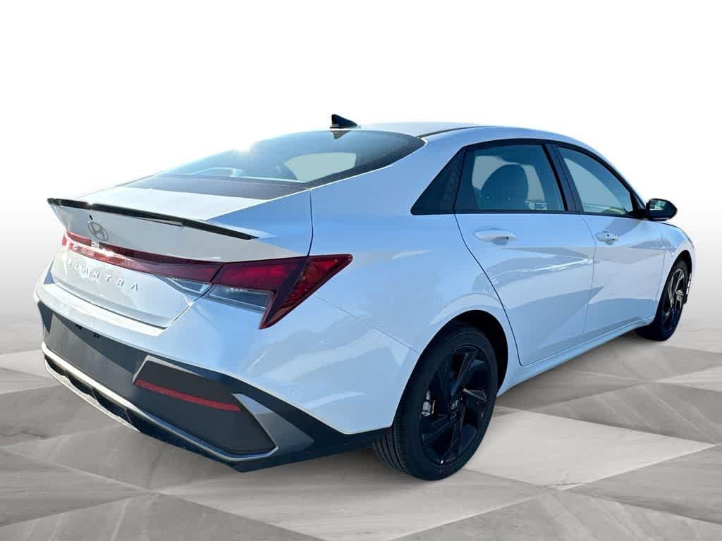 New 2026 Serenity White Hyundai SEL Sport image 8
