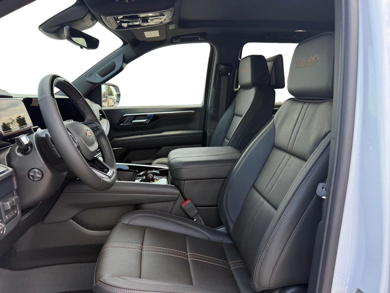 2026 Chevrolet Suburban High Country - Photo 10