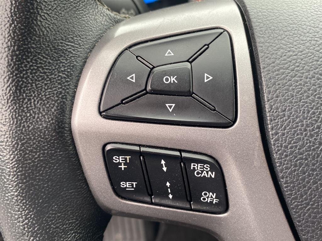 Used 2019 Shadow Black Ford XLT image 13