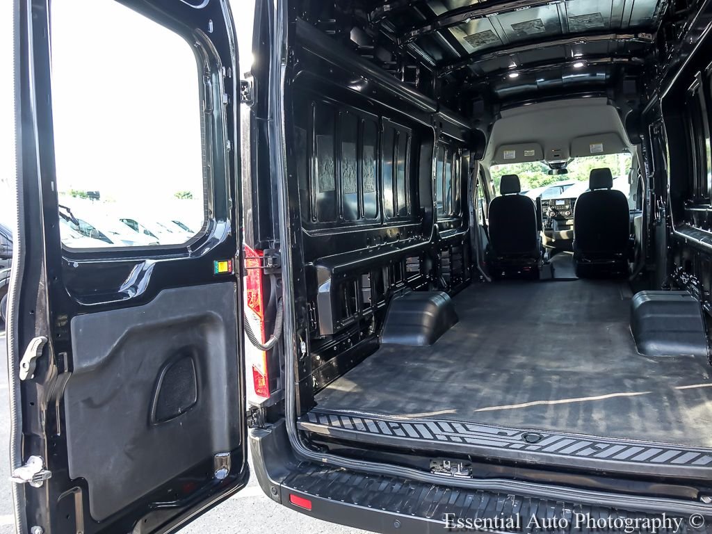 Used 2023 Black Metallic Ford Base image 18