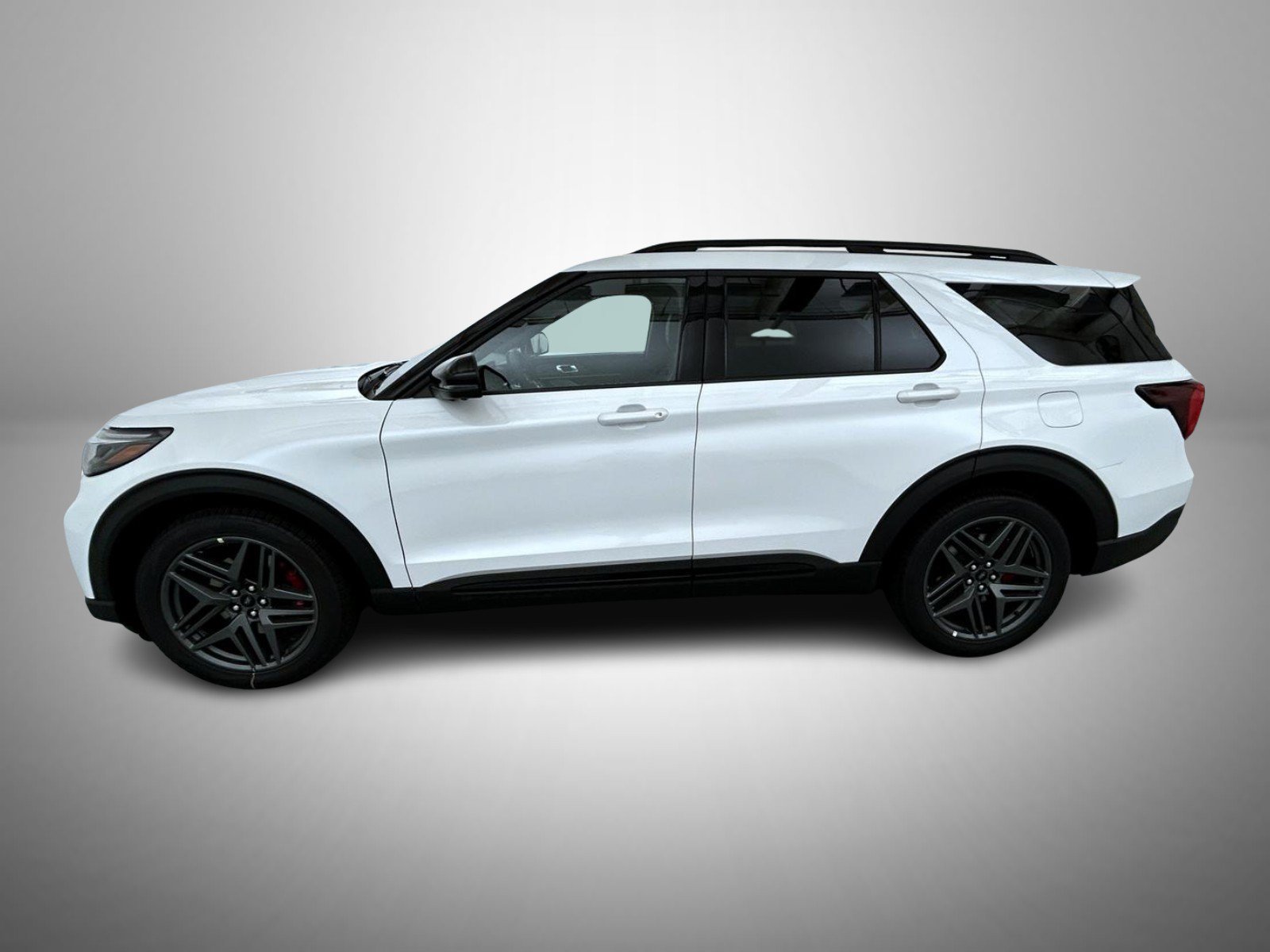 New 2027 Star White Metallic Tri-Coat Ford ST image 8