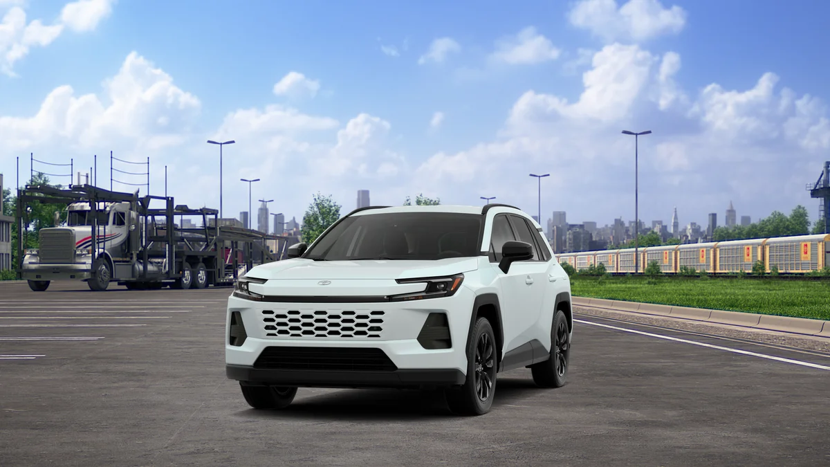 New 2026 Wind Chill Pearl Toyota XLE Premium image 18