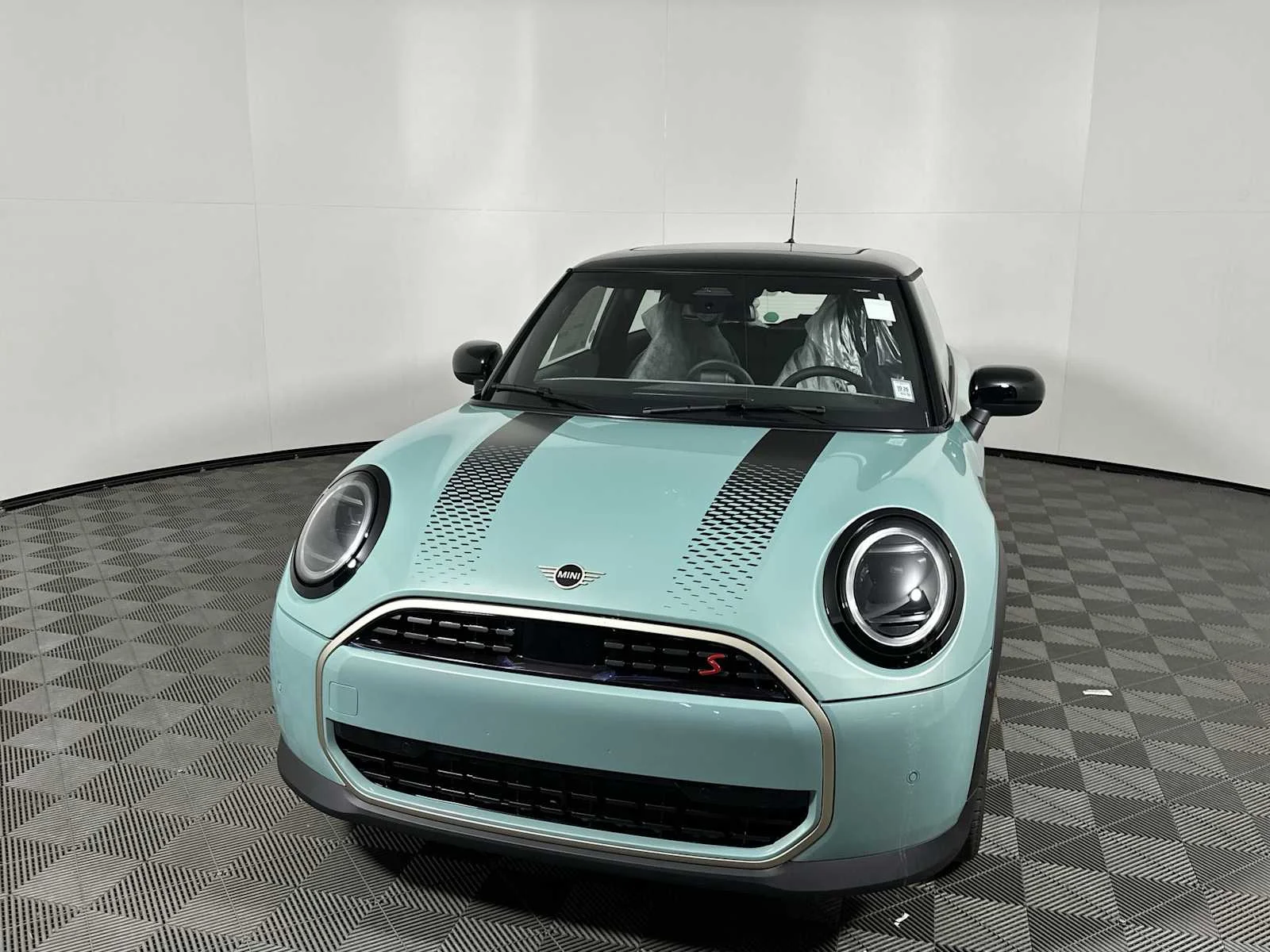 New 2026 Ocean Wave Green Metallic MINI Cooper S image 7