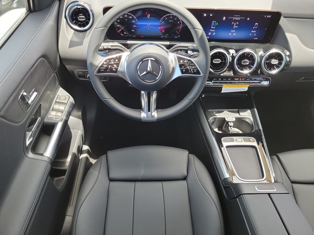 New 2026 Mountain Grey Metallic Mercedes-Benz GLA 250 image 13