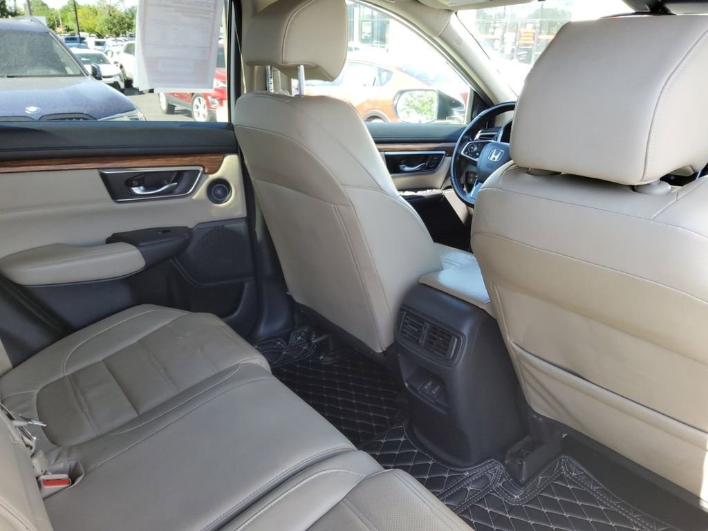 Used 2018  Honda EX-L image 17