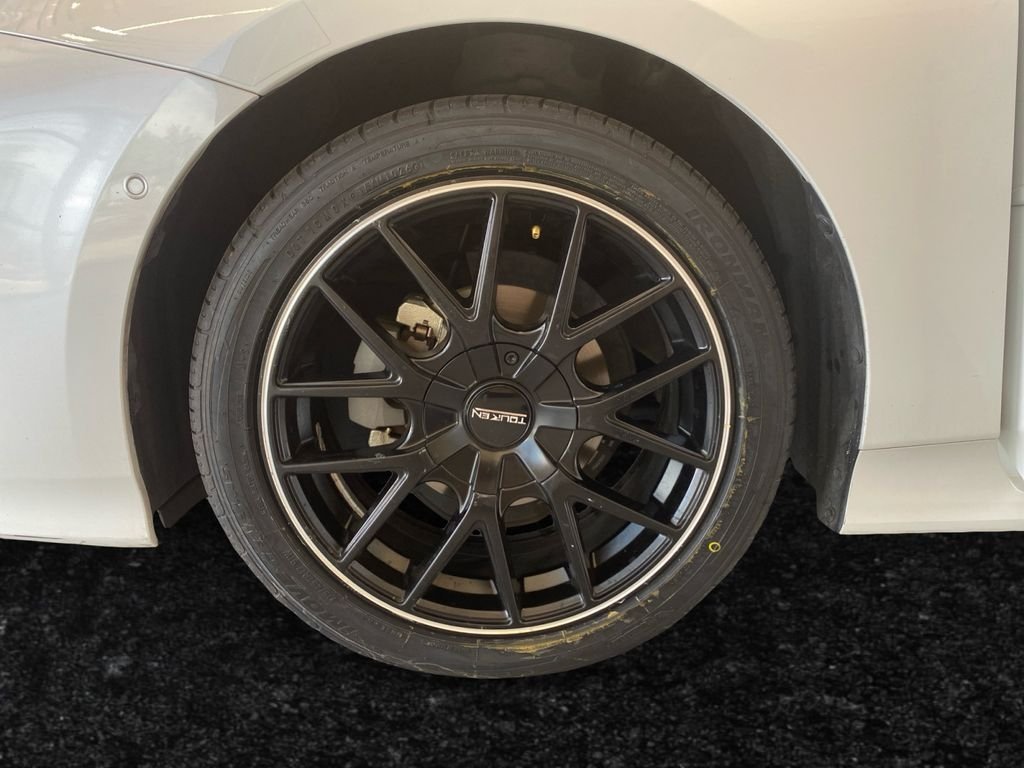 Used 2022 Beige Toyota XLE image 26