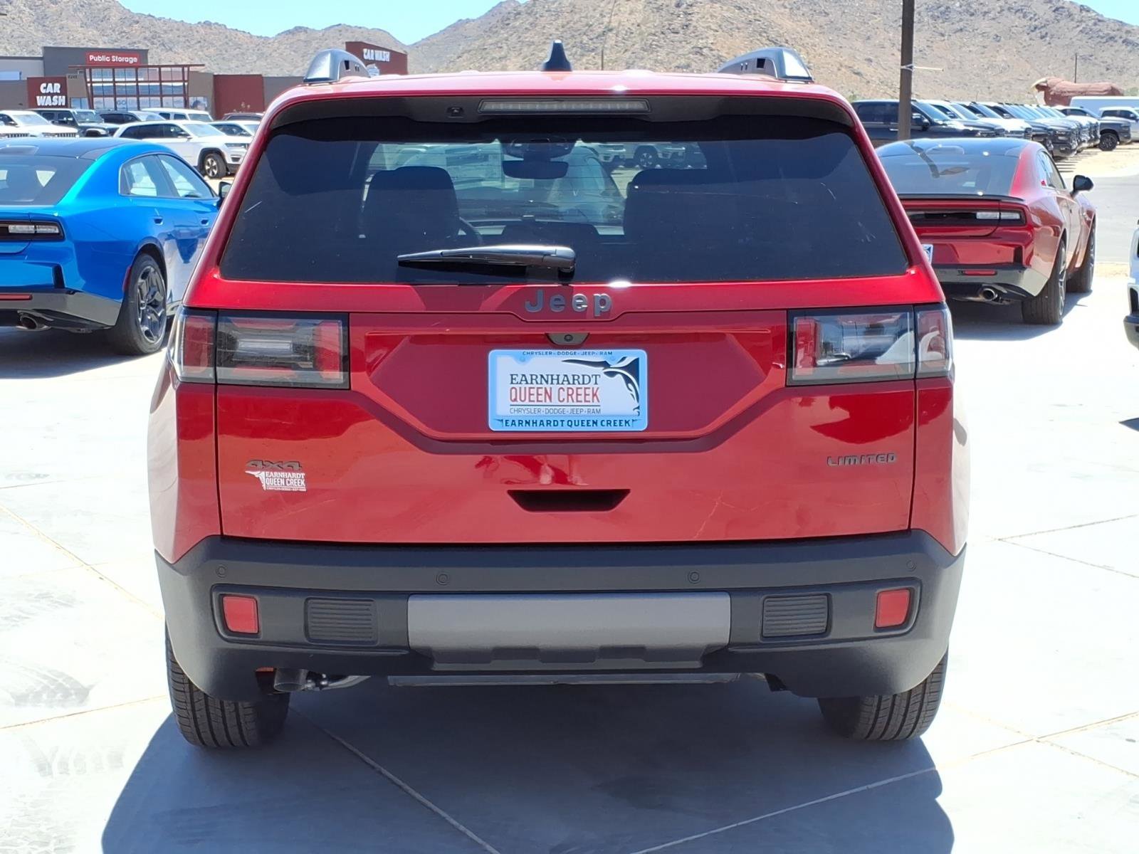 New 2026 Red Hot Pearl-Coat Exterior Paint Jeep Limited image 5