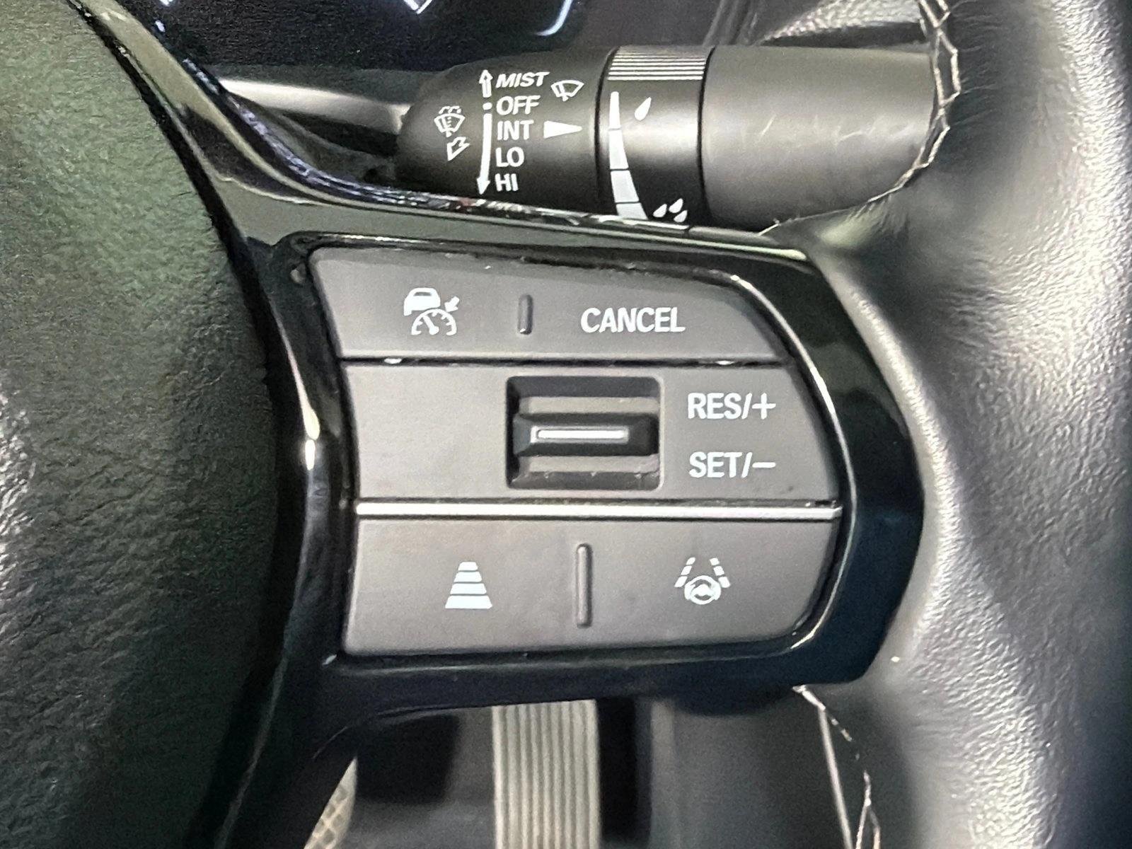 Used 2022 Silver Honda EX image 26
