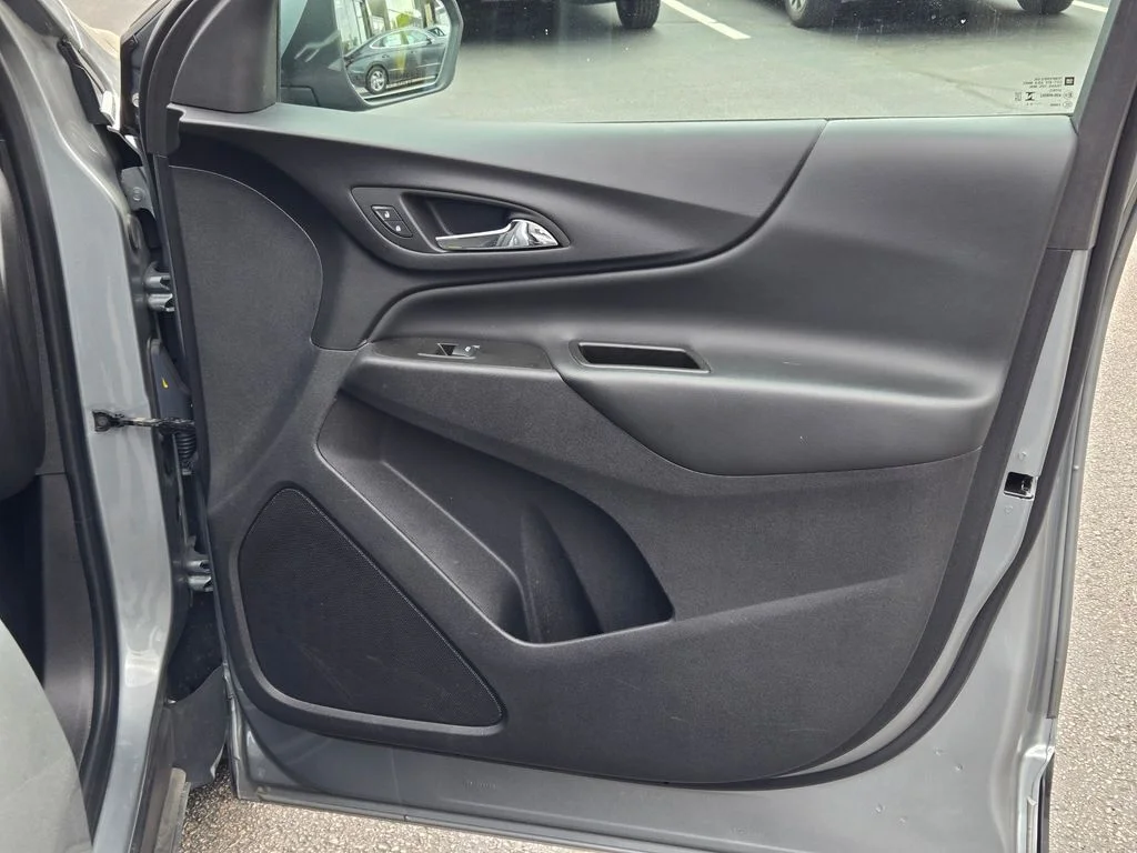 Used 2024 Gray Chevrolet LT image 5