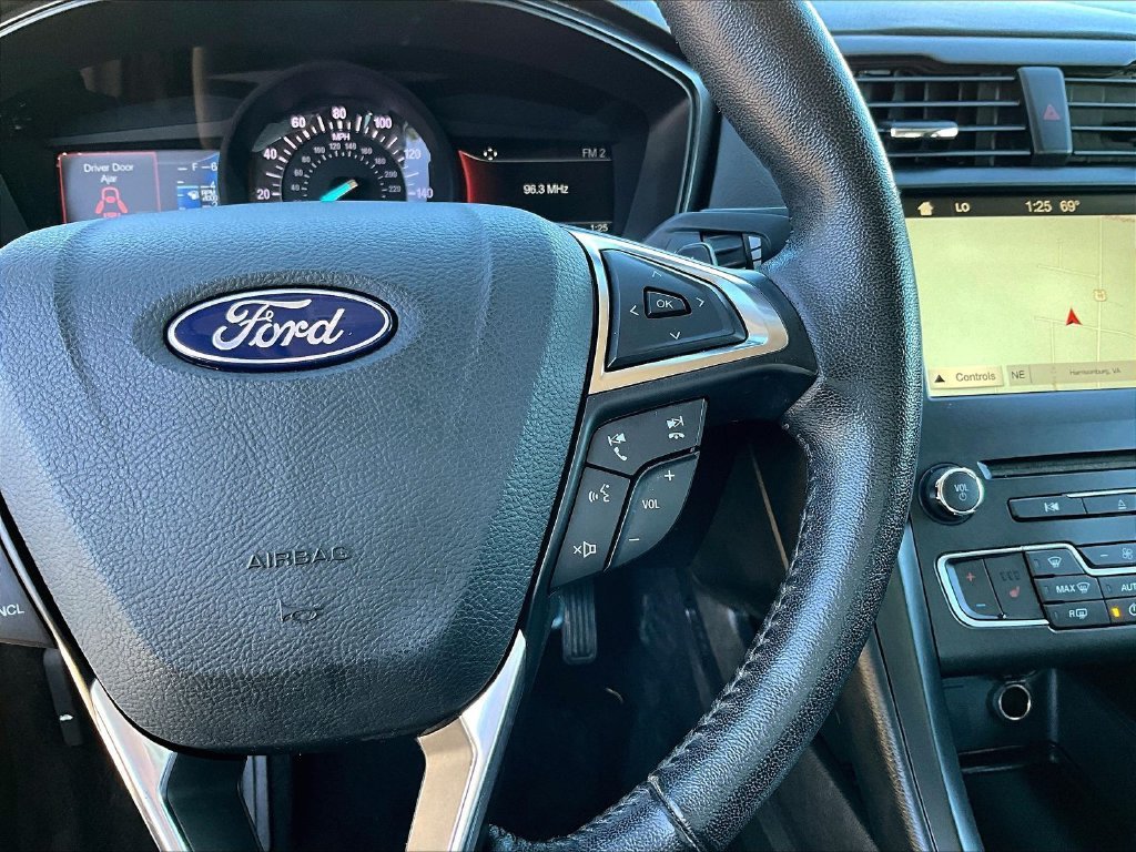 Used 2018 White Ford SE image 12