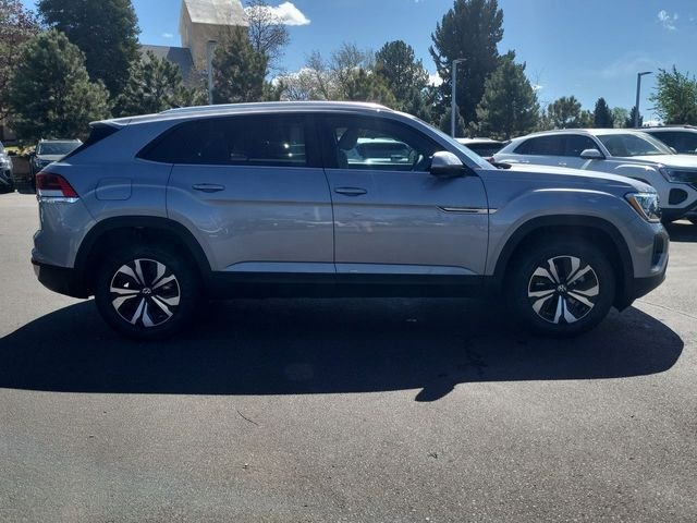 New 2026 Silver Volkswagen 2.0T SE image 9